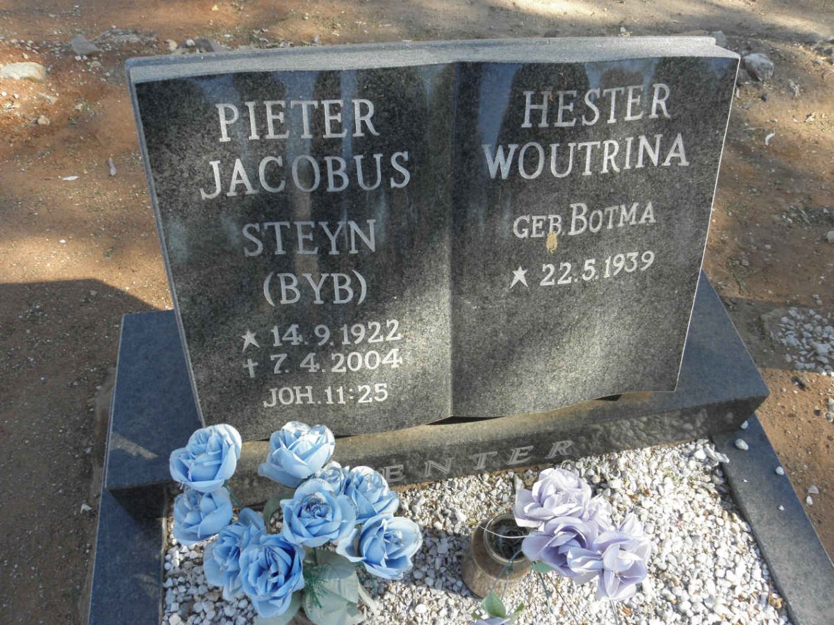 STEYN Pieter Jacobus 1922-2004 &amp; Hester Woutrina BOTMA 1939-