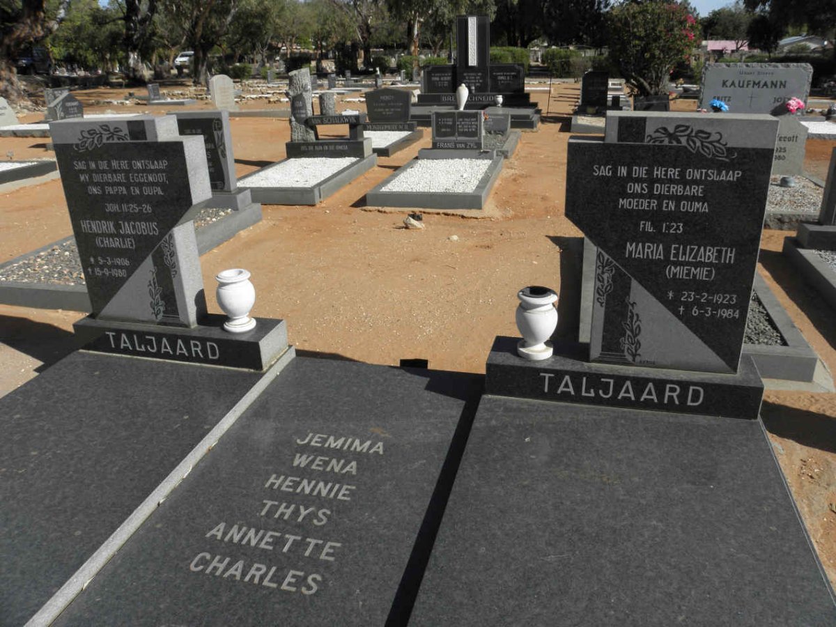 TALJAARD Hendrik Jacobus 1906-1980 &amp; Maria Elizabeth 1923-1984