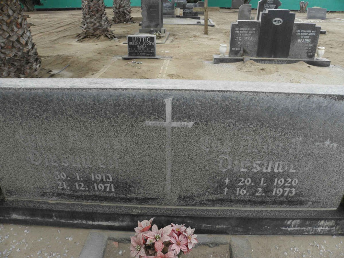DIRSUWEI Erens ? 1913-1971 &amp; Gertrud ? 1920-1973