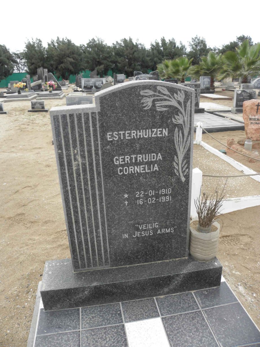 ESTERHUIZEN Gertruida Cornelia1910-1991