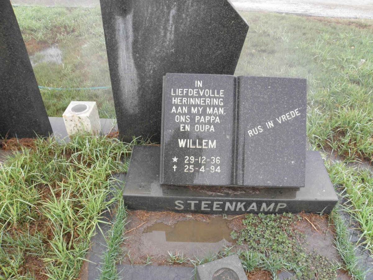 STEENKAMP Willem 1936-1994