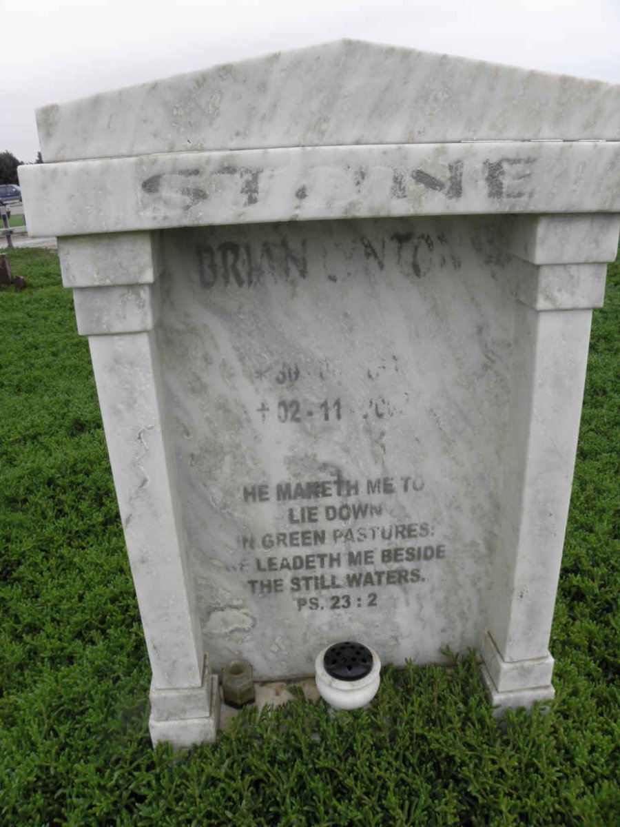 STONE Brian ?nton 19??-2002