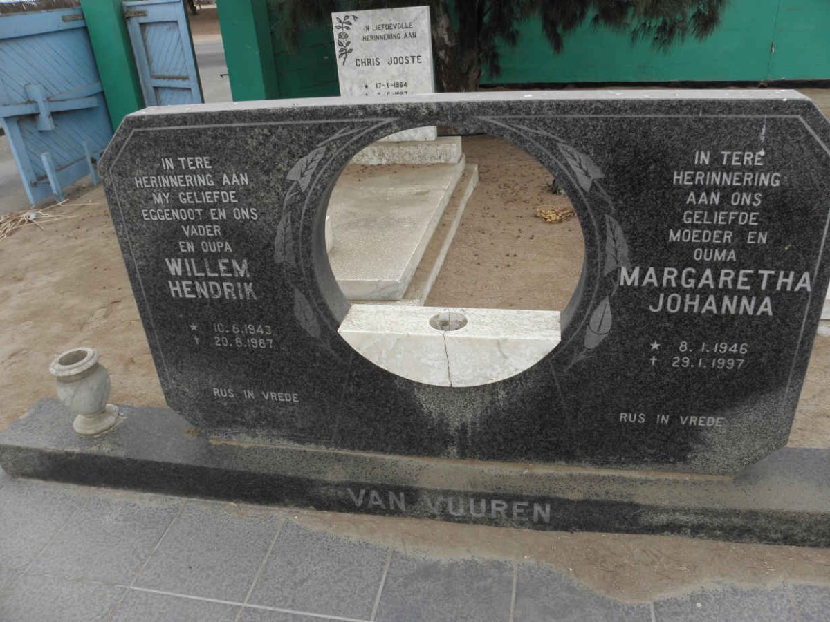 VUUREN Willem Hendrik, van 1943-1987 &amp; Margaretha Johanna 1946-1997