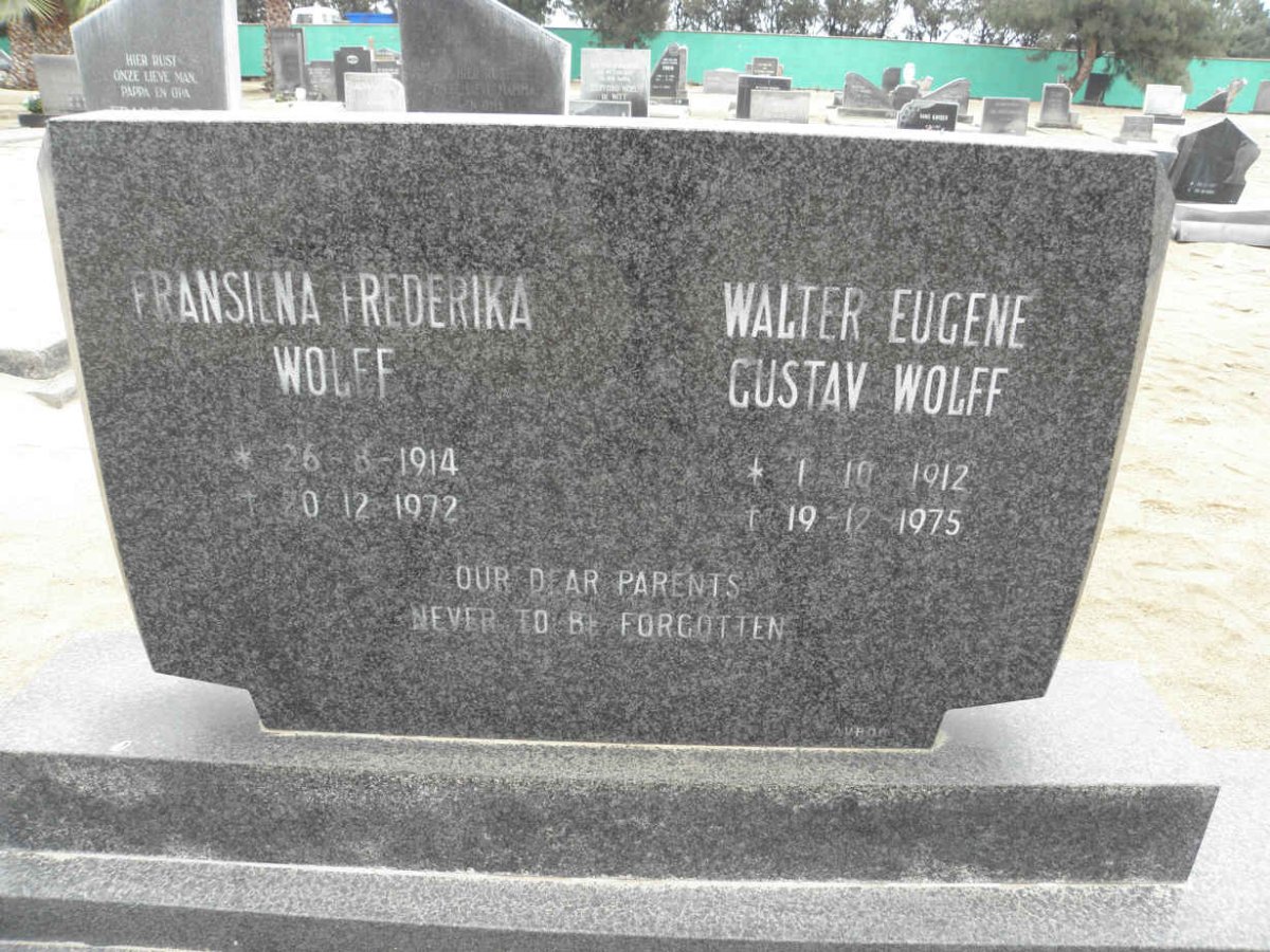 WOLFF Walter Eugene Gustav 1912-1975 &amp; Fransiena Frederika 1914-1972