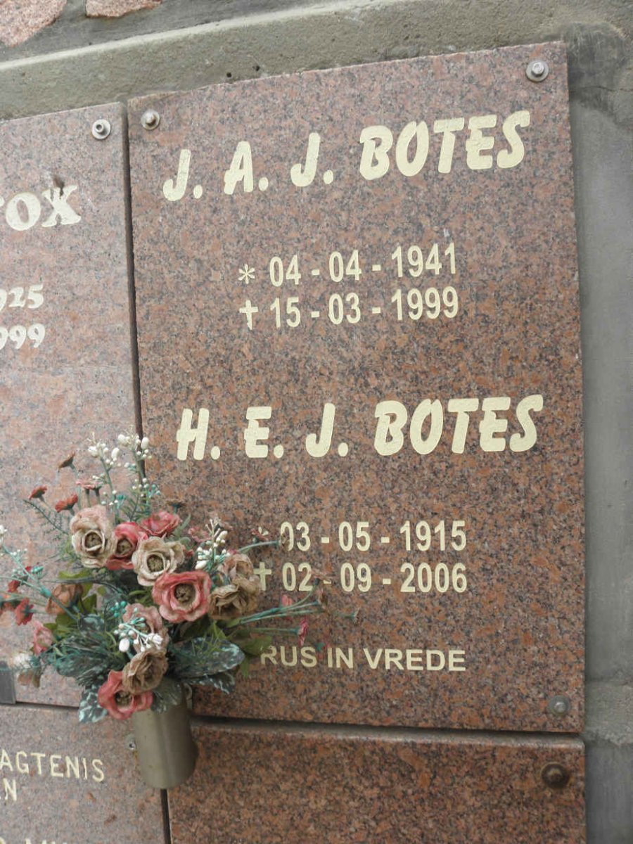 BOTES H.E.J. 1915-2006 :: BOTES J.A.J. 1941-1999