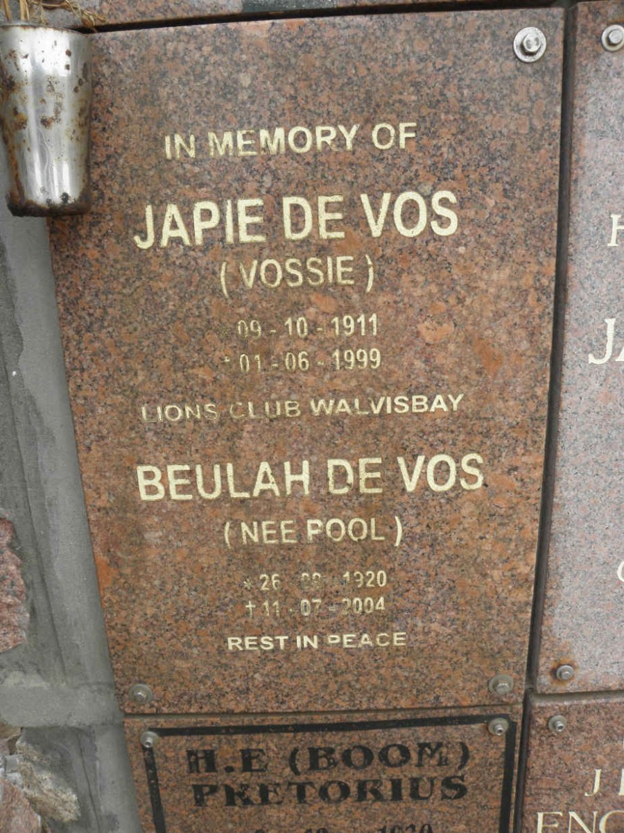 VOS Japie, de 1911-1999 &amp; Beulah POOL 1920-2004