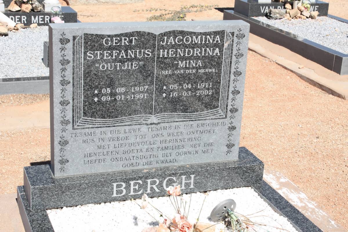 BERGH Gert Stefanus 1907-1991 &amp; Jacomina Hendrina VAN DER MERWE 1911-2002