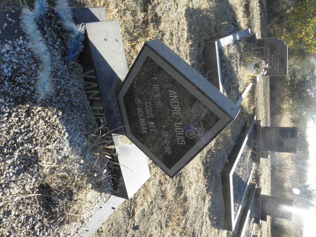 HEERDEN Andre Louis, van 1961-1982