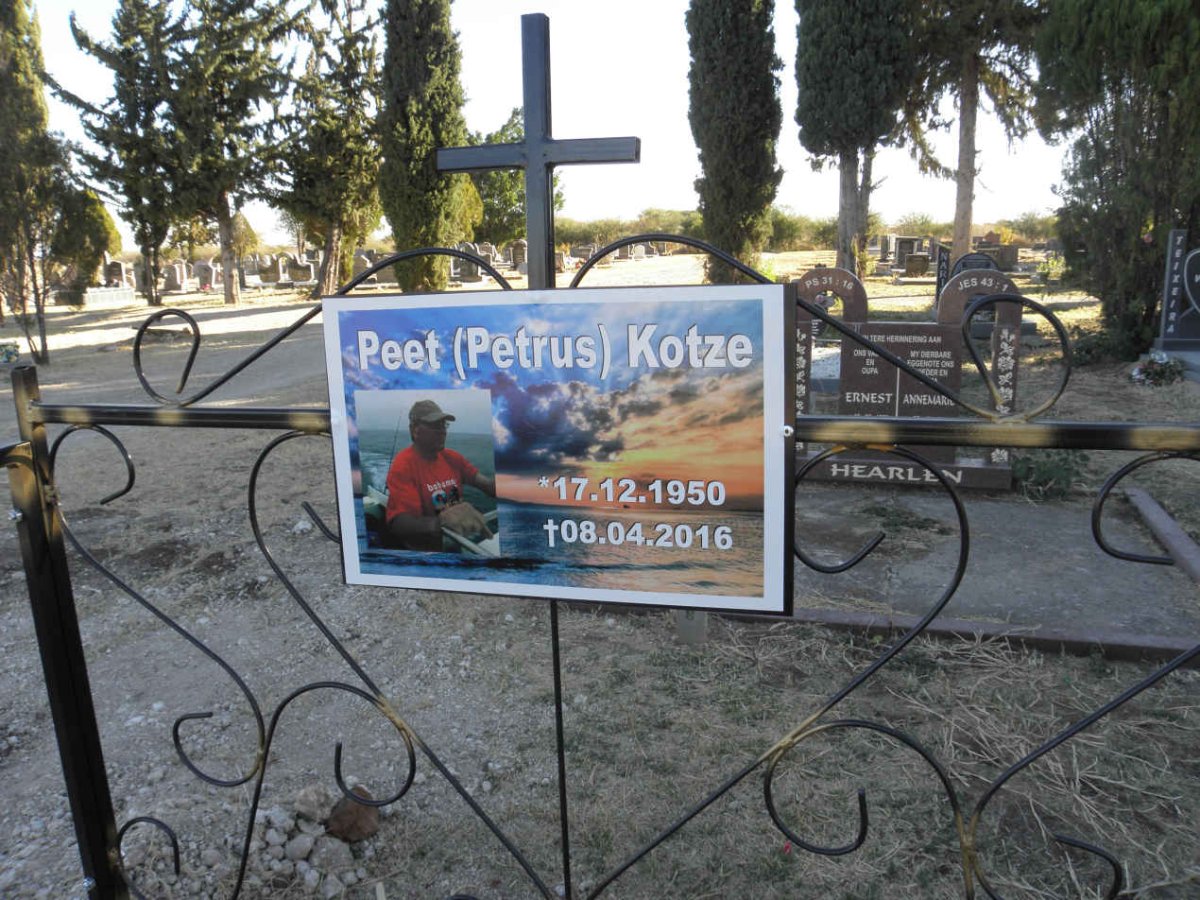 KOTZE Peet 1950-2016