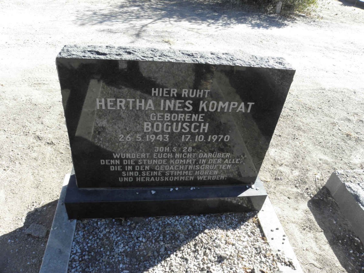 KOMPAT Hertha Ines nee BOGUSCH 1943-1970
