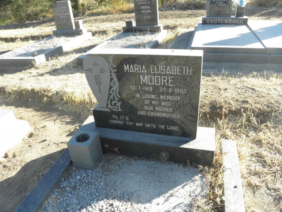 MOORE Maria Elisabeth 1918-1982