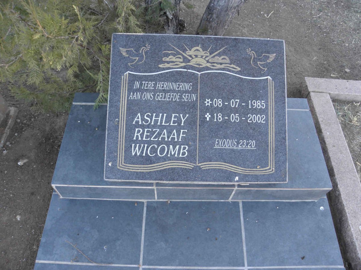 WICOMB Ashley Rezaaf 1985-2002