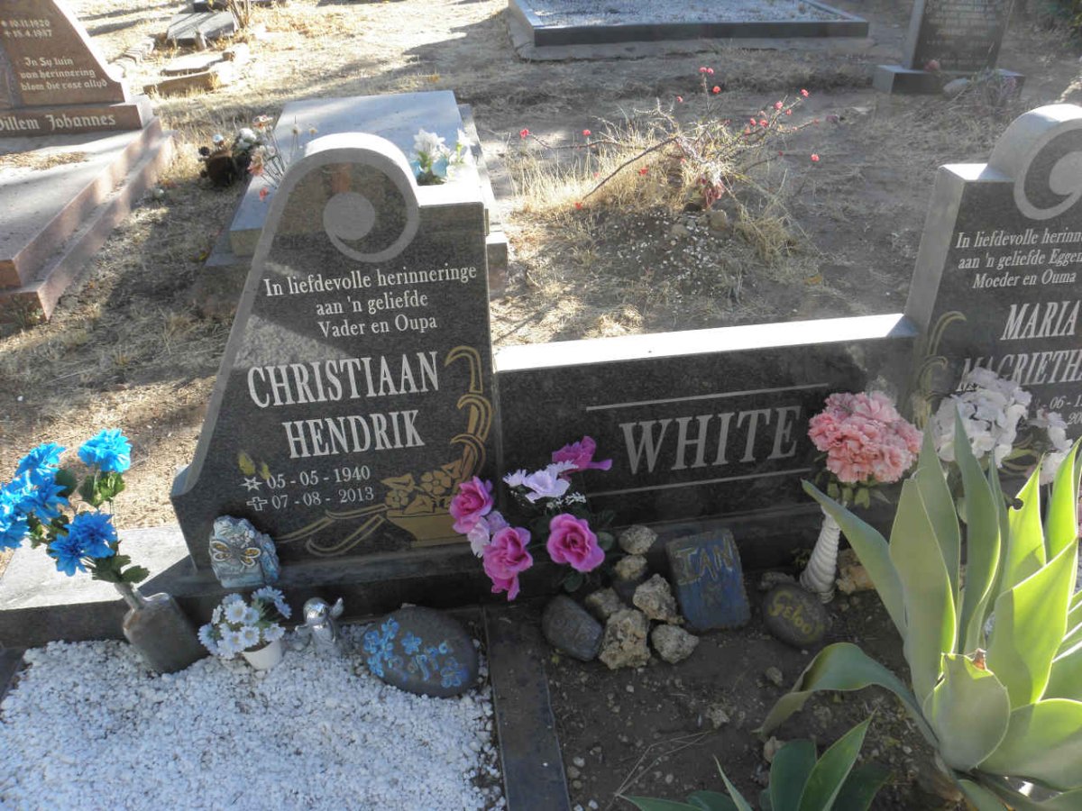 WHITE Christiaan Hendrik 1940-2013 &amp; Maria Magrietha 1942-2008