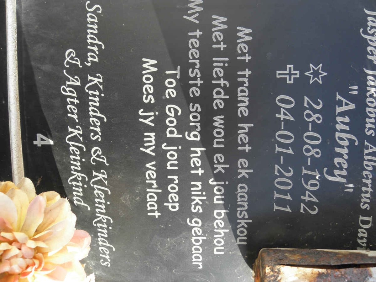 DAVIS Jasper Jakobus Albertus 1942-2011