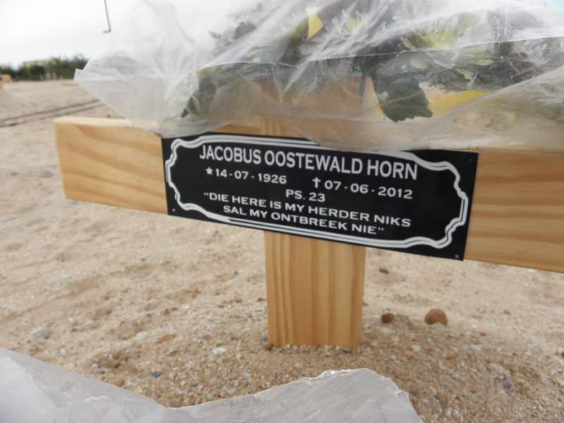 HORN Jacobus Oostewald 1926-2012