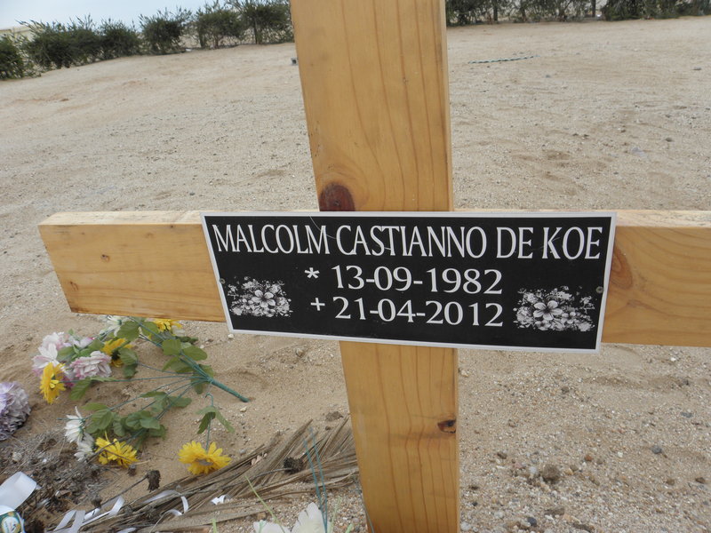 KOE Malcolm Castianno, de 1982-2012