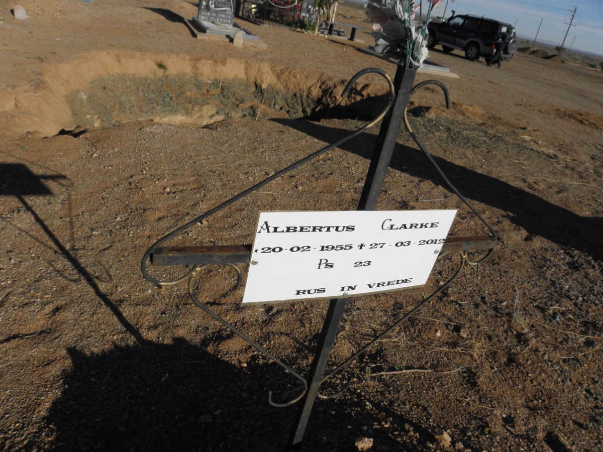 CLARKE Albertus 1955-2012