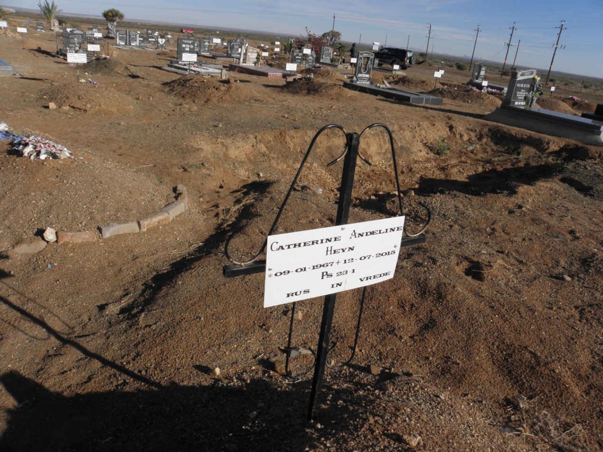 HEYN Catherine Andeline 1967-2015