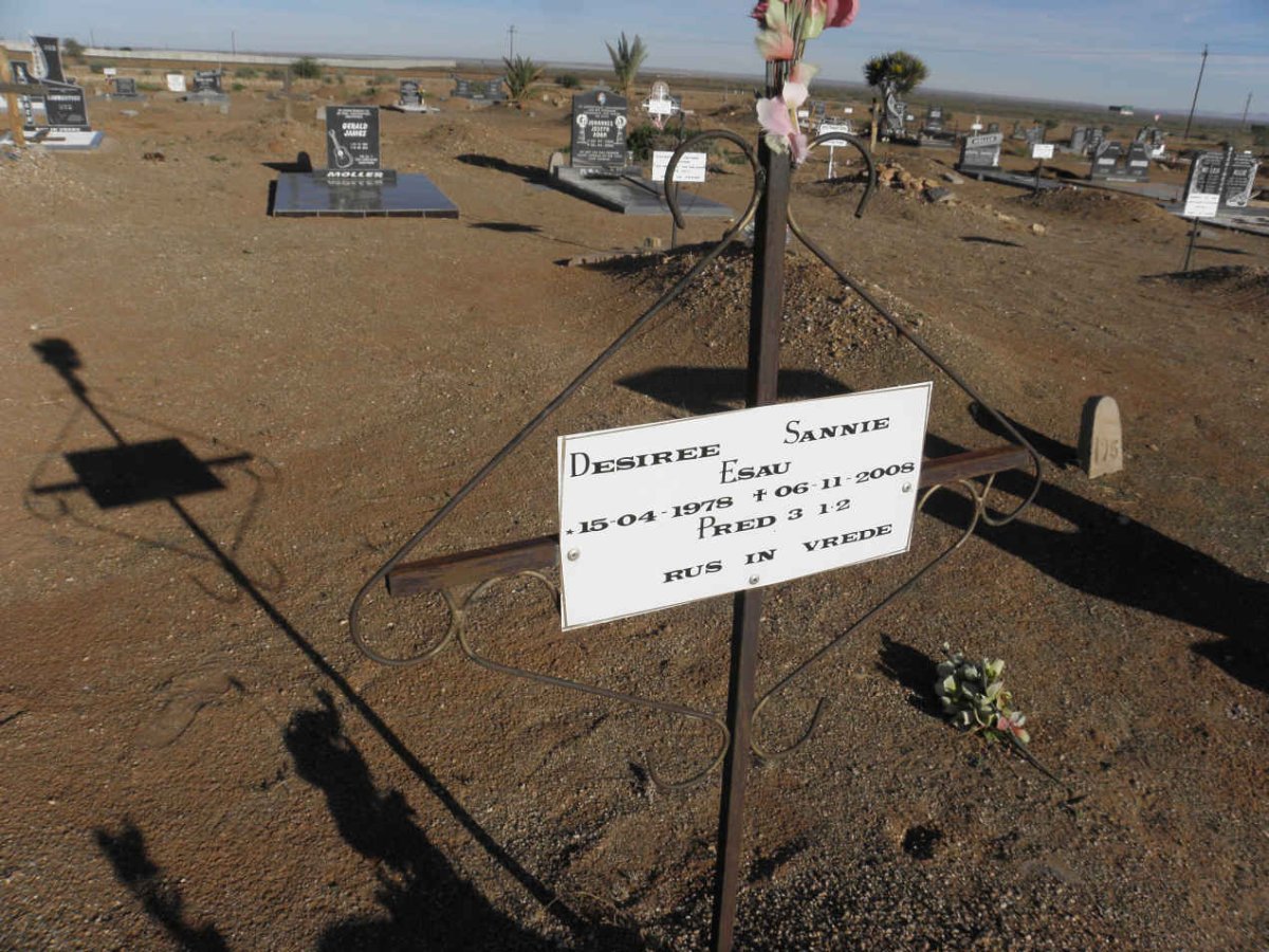 ESAU Desiree Sannie 1978-2008