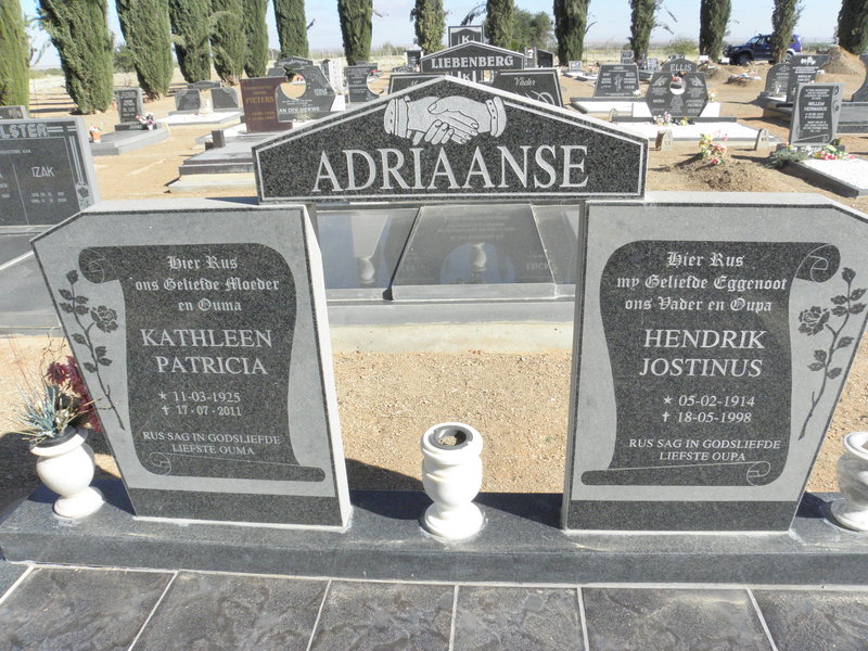ADRIAANSE Hendrik Jostinus 1914-1998 &amp; Kathleen Patricia 1925-2011