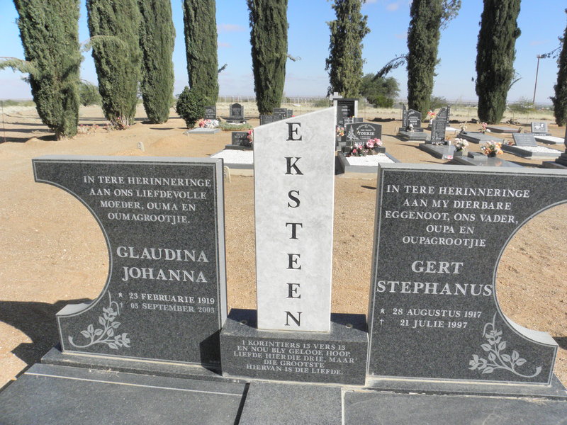 EKSTEEN Gert Stephanus 1917-1997 &amp; Glaudina Johanna 1919-2003