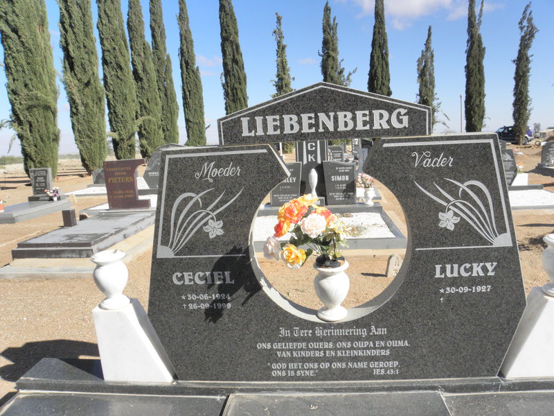 LIEBENBERG Lucky 1927- &amp; Ceciel 1924-1999