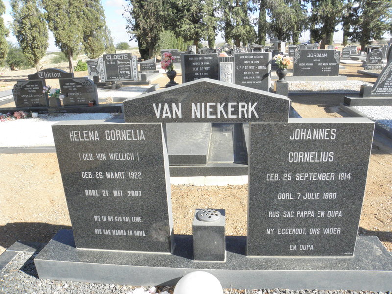 NIEKERK Johannes Cornelius, van 1914-1980 &amp; Helena Cornelia VON WIELLIGH 1922-2007