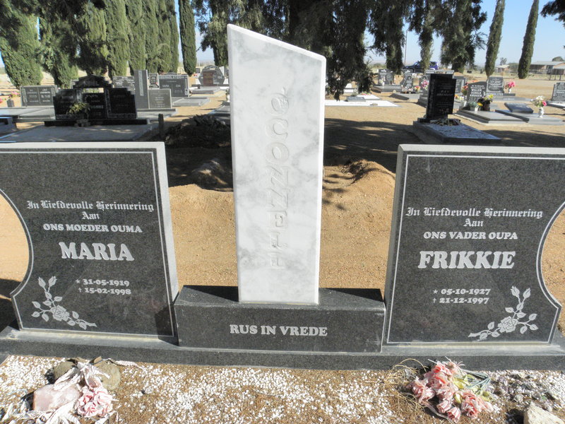 O'CONNELL Frikkie 1927-1997 &amp; Maria 1919-1998
