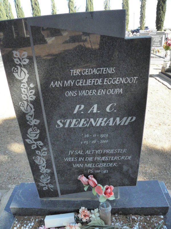 STEENKAMP P.A.C. 1929-2000