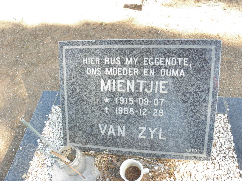 ZYL Mientjie, van 1915-1988