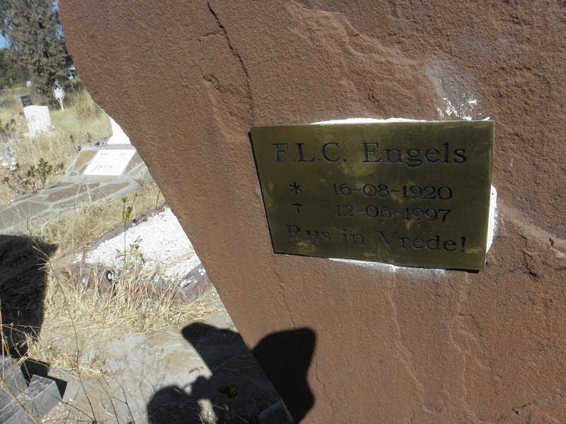 ENGELS F.L.C. 1920-1997