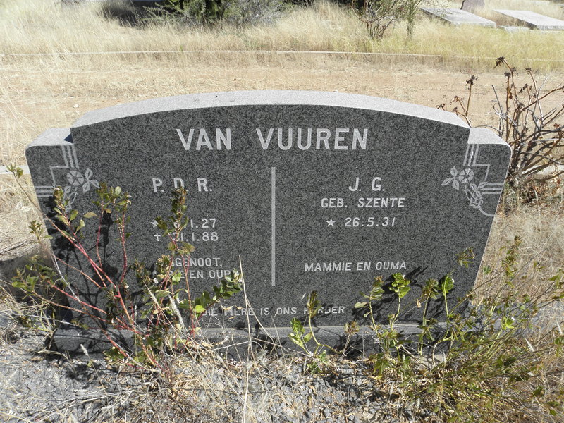 VUUREN P.D.R., van 1927-1988 &amp; J.G. SZENTE 1931-