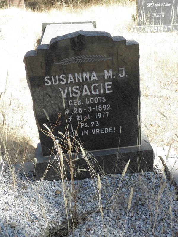 VISAGIE Susanna M.J. nee LOOTS 1892-1977