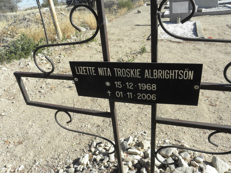 ALBRIGHTSON Lizette Nita Troskie 1968-2006