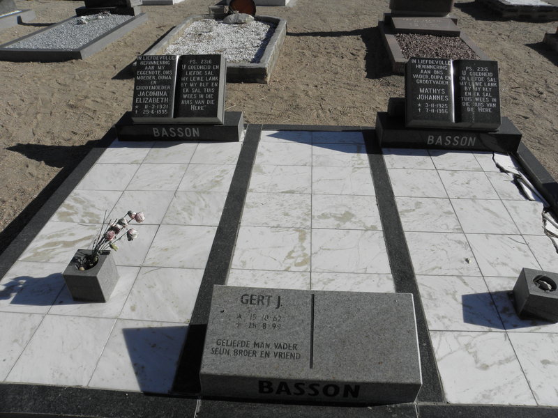 BASSON Mathys Johannes 1925-1996 &amp; Jacomina Elizabeth 1931-1995 :: BASSON Gert J. 1962-1999 