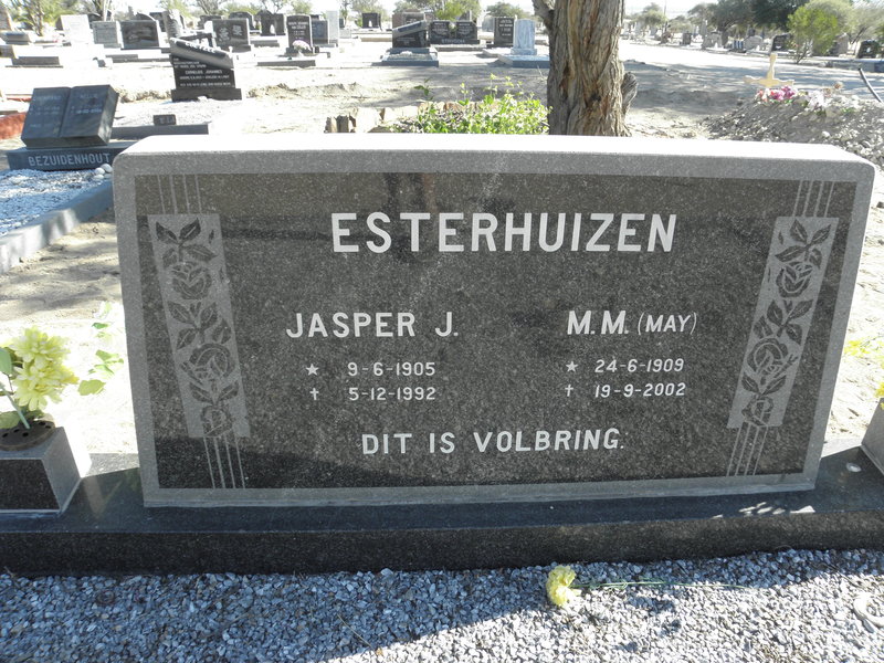 ESTERHUIZEN Jasper J. 1905-1992 &amp; M.M. 1909-2002