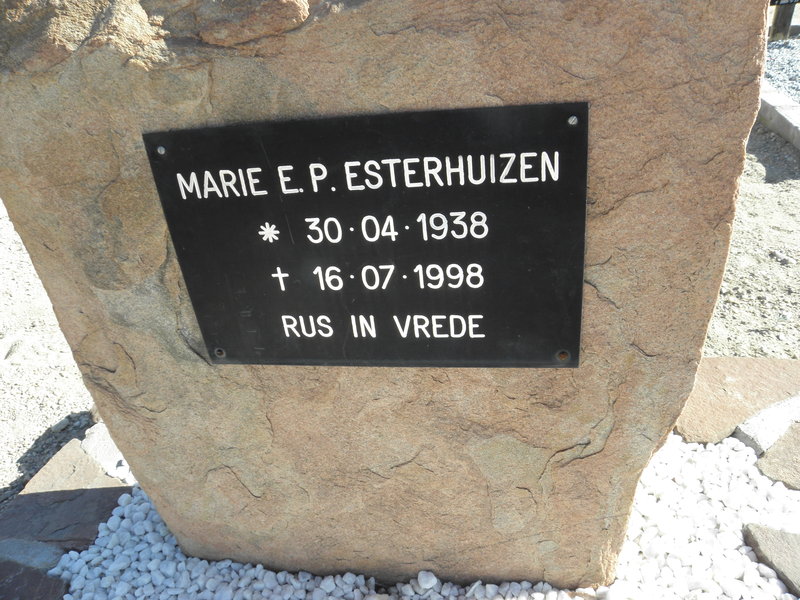 ESTERHUIZEN Marie E.P. 1938-1998