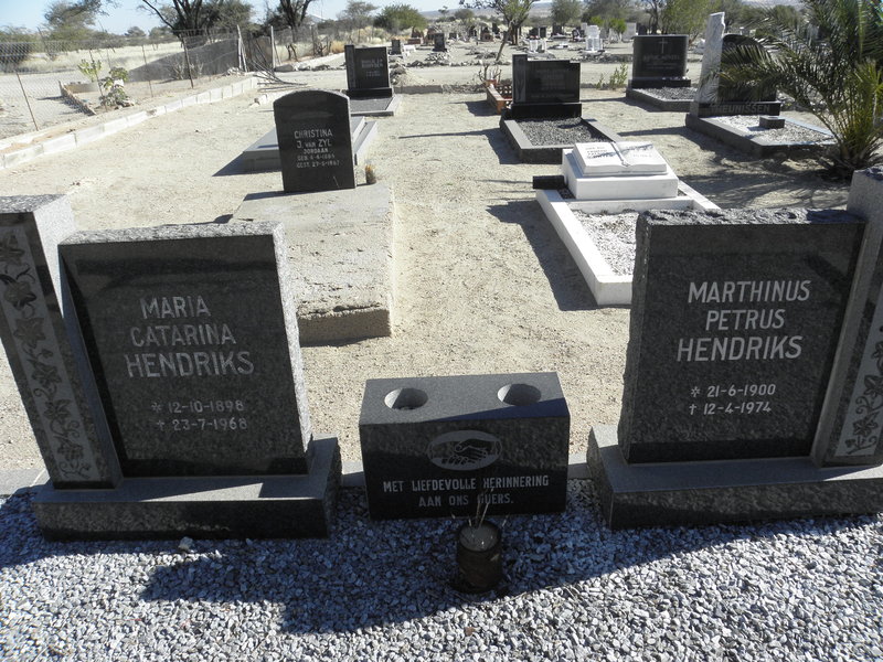 HENDRIKS Marthinus Petrus 1900-1974 &amp; Maria Catarina 1896-1968