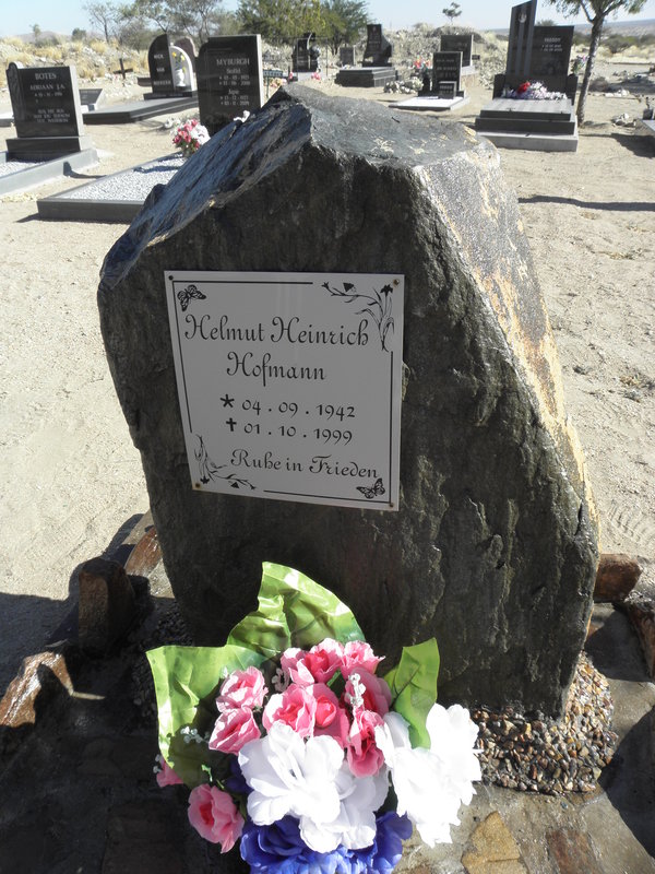 HOFMANN Helmut Heinrich 1942-1999