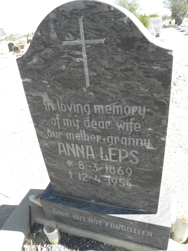 LEPS Anna 1869-1954