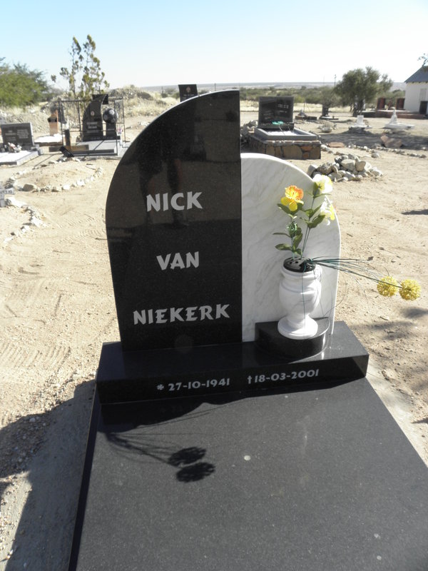 NIEKERK Nick, van 1941-2001