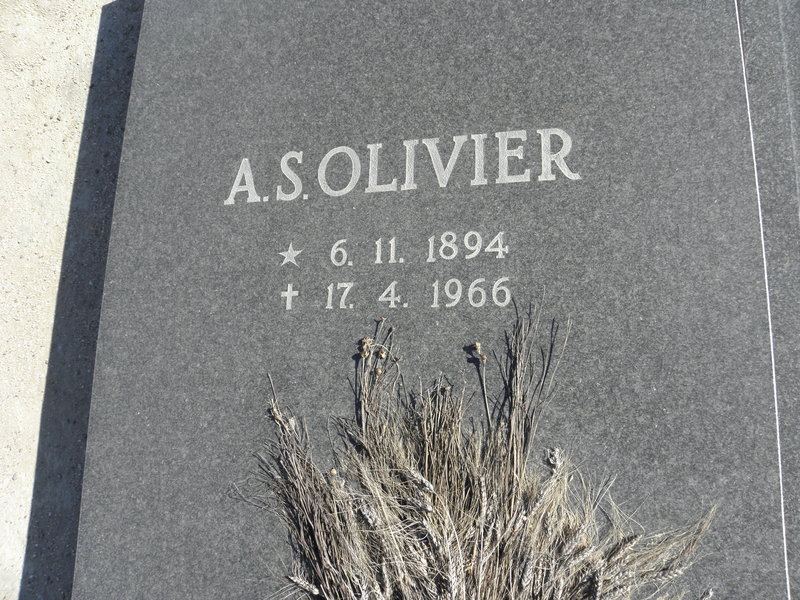 OLIVIER A.S. 1894-1966