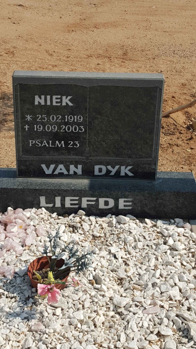 DYK Niek, van 1919-2003