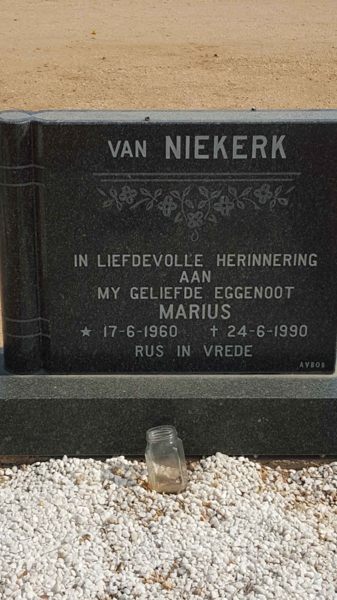 NIEKERK Marius, van 1960-1990