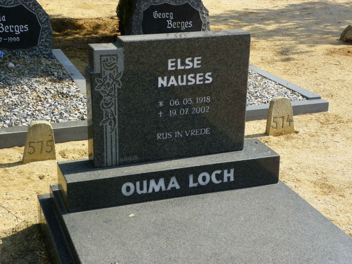 NAUSES Else 1918-2002