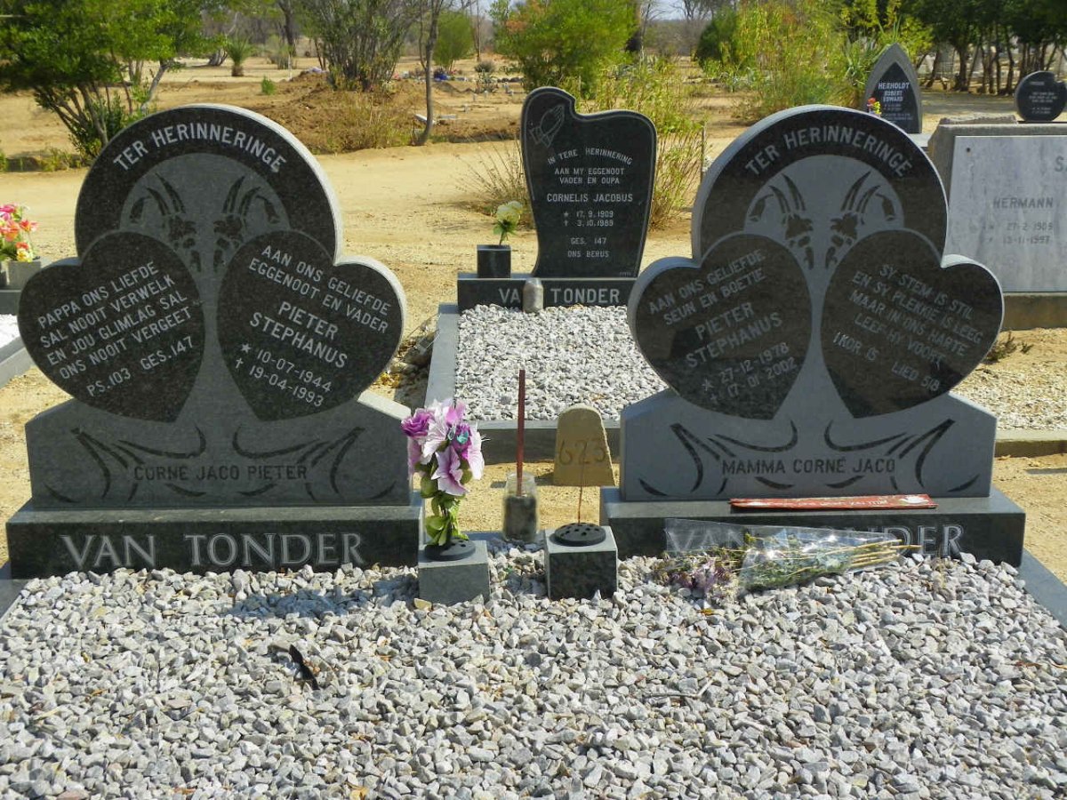 TONDER Pieter Stephanus, van 1944-1993 :: VAN TONDER Pieter Stephanus 1978-2002