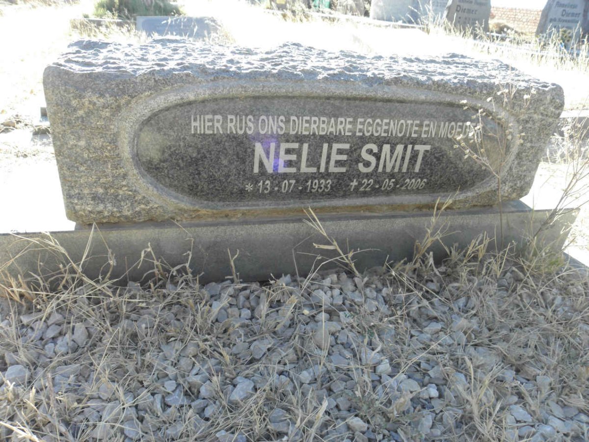 SMIT Nelie 1933-2006
