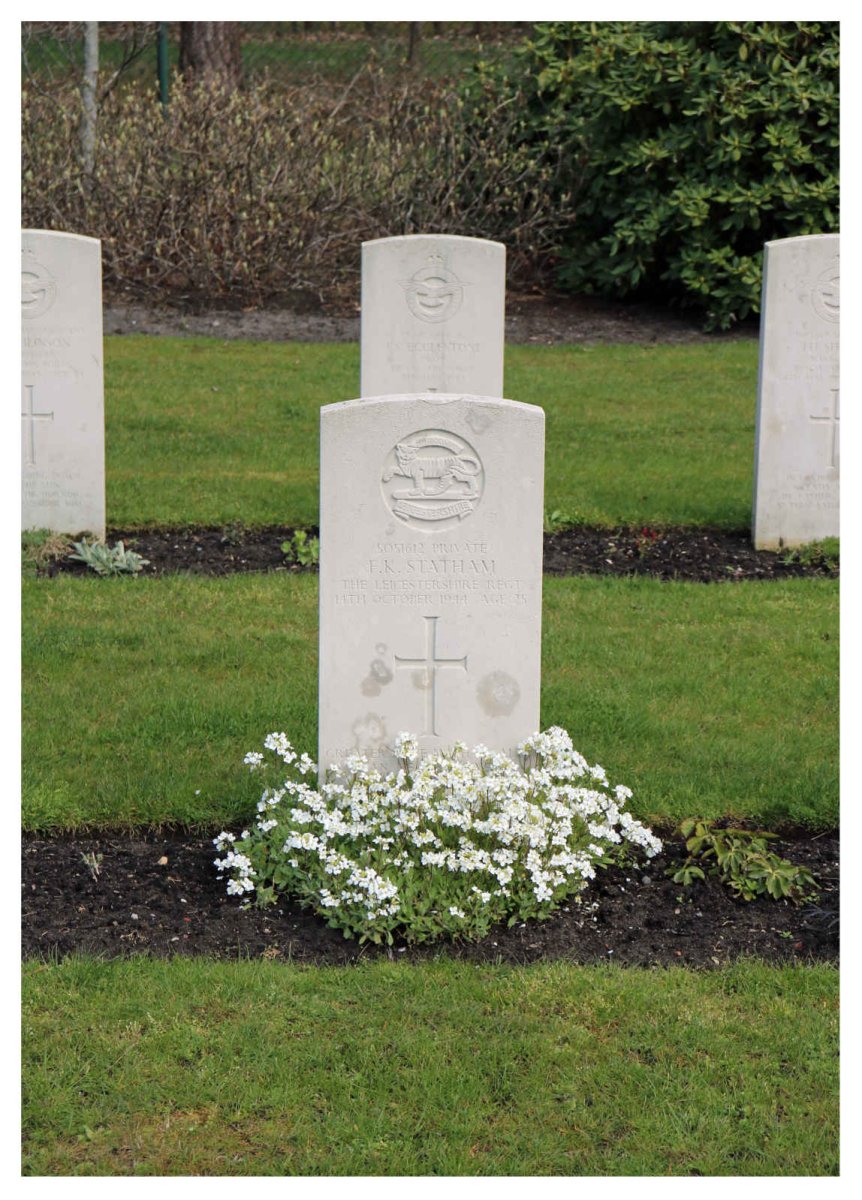 STRATHAM F.K. -1944