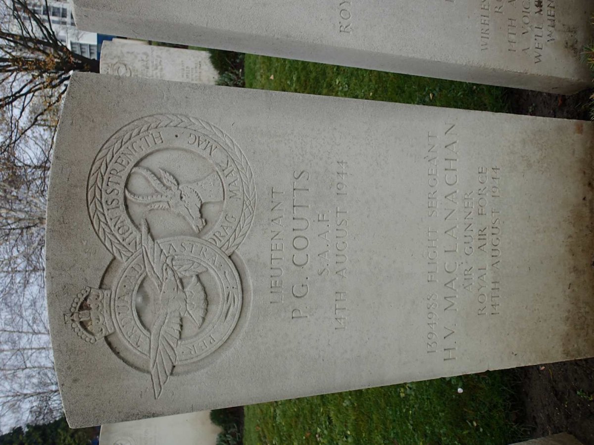 COUTTS P.G. -1944 :: MACLANACHAN H.V. -1944