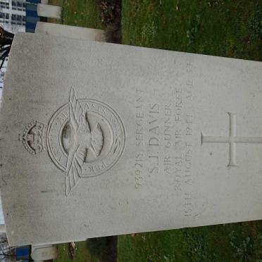 DAVIS S.J. -1944